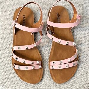 NWOT Olivia Miller Light Pink Studded Sandals